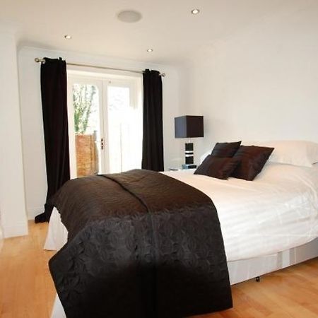 Parks Serviced Apartments Hertford Bilik gambar