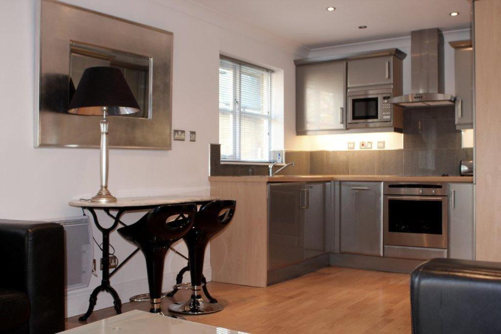 Parks Serviced Apartments Hertford Bilik gambar
